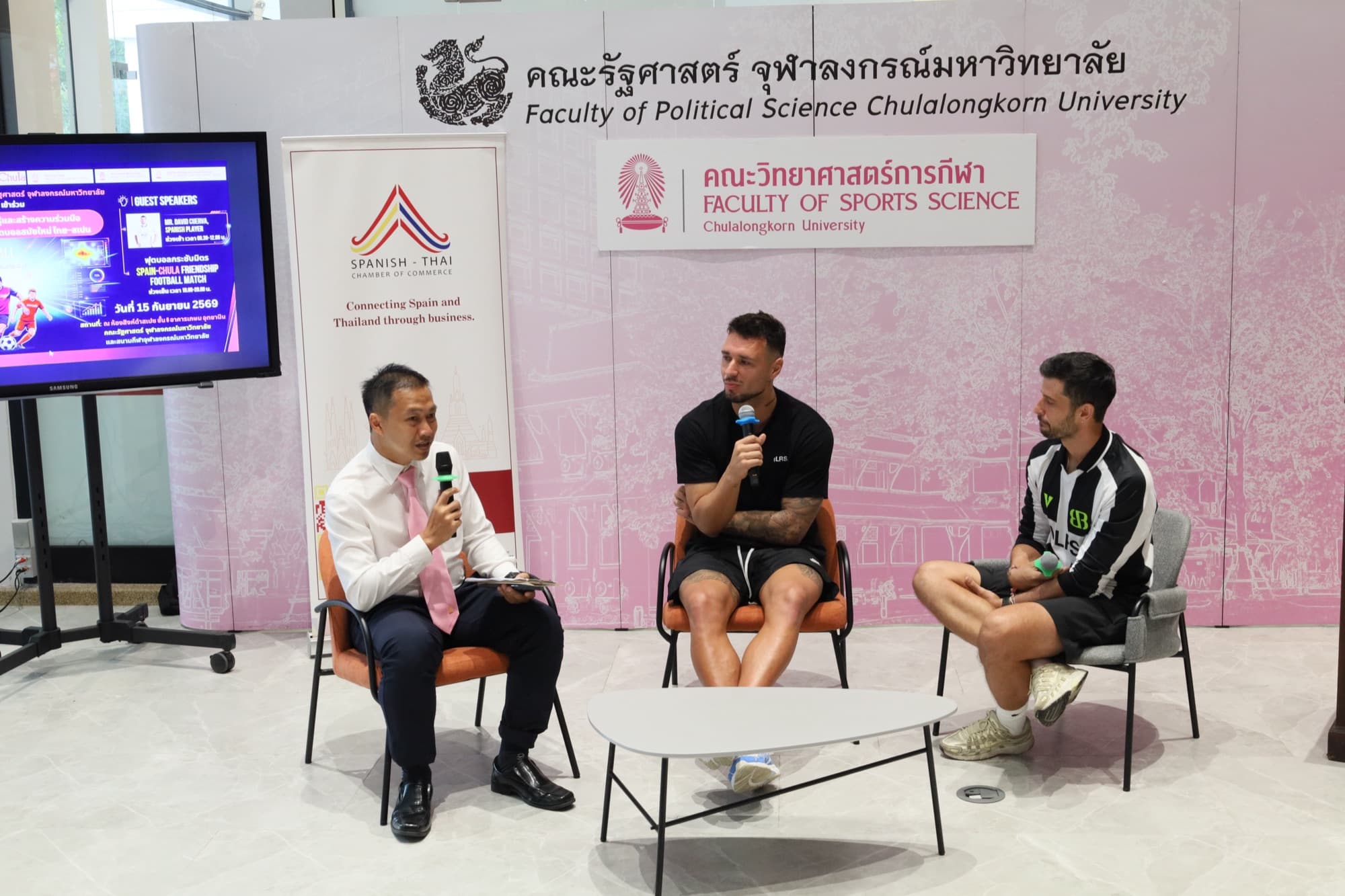 Dennis Murillo and David Cuerva seated on the panel at the Faculty of Sports Science, Chulalongkorn University